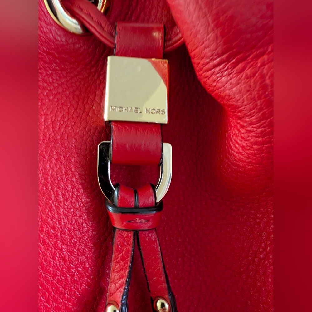 Michael Michael Kors Large Red Camden Pebbled Leather Shoulder Bag, EUC - Picture 4 of 14